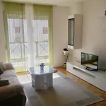 Kika Apartment *