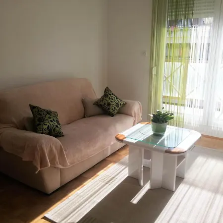 Kika Apartment *