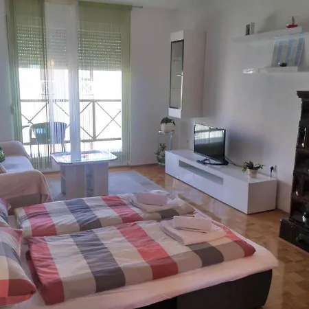 Kika Apartment